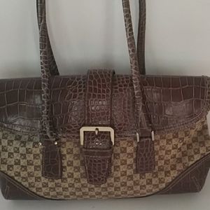 LIZ CLAIBORNE HANDBAG